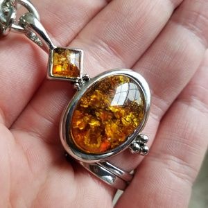 Premier Designs Safari Necklace